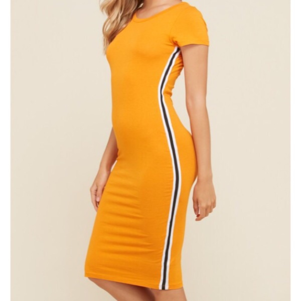 Short sleeve striped solid bodycon